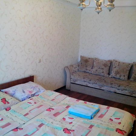 Beautiful And Comfortable 2 Rooms Apartment เคียฟ ภายนอก รูปภาพ
