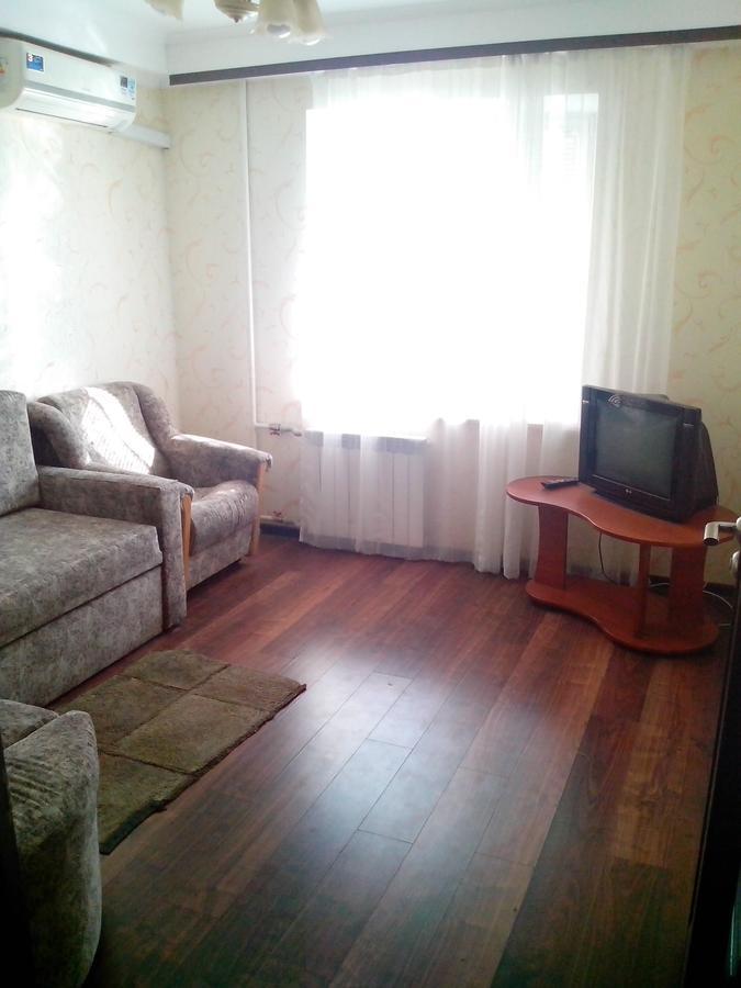 Beautiful And Comfortable 2 Rooms Apartment เคียฟ ภายนอก รูปภาพ