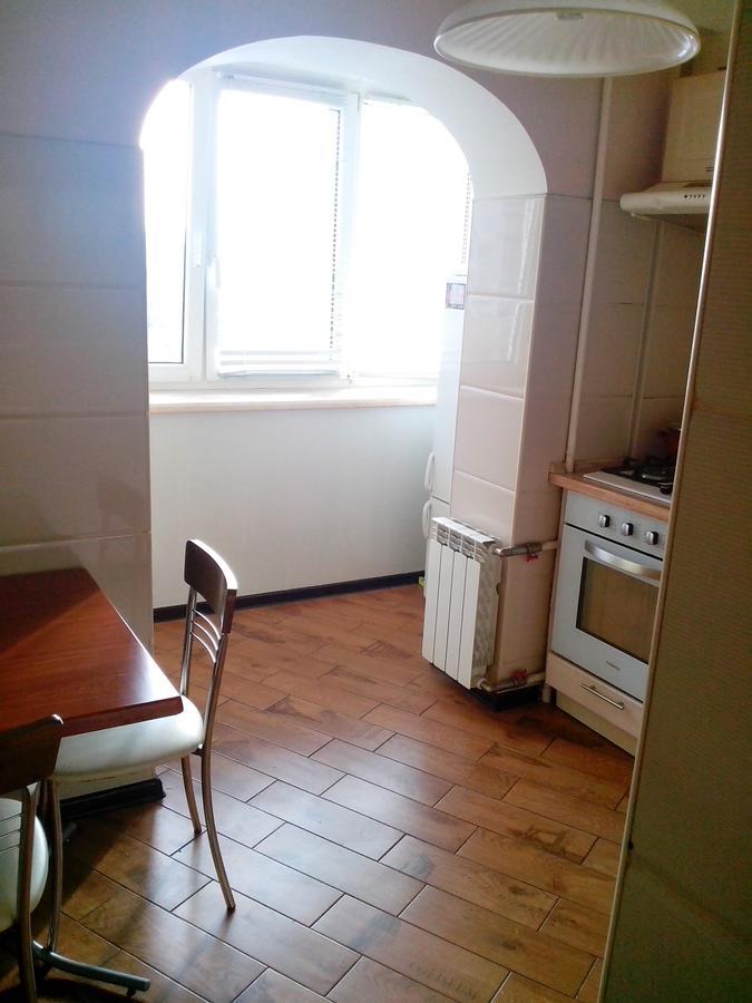 Beautiful And Comfortable 2 Rooms Apartment เคียฟ ภายนอก รูปภาพ